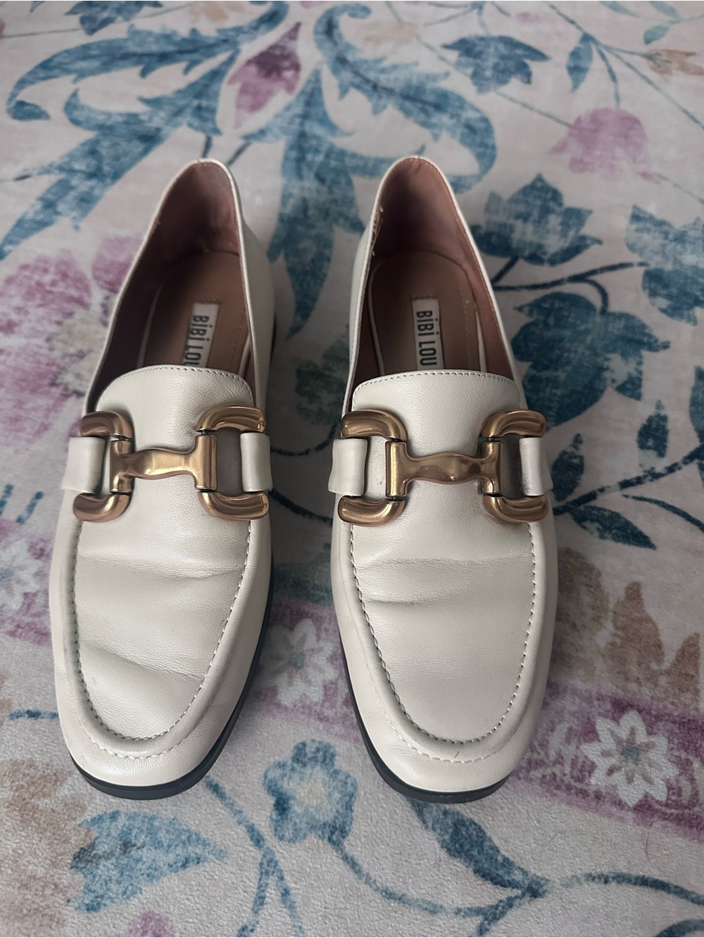 EUC - Women's Bibi Lou Cream Leather Loafers with Gold Buckle